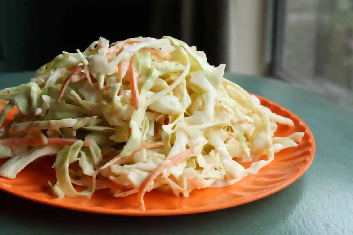 Kneecole Slaw