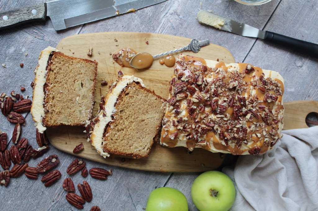 Torta Di Mele E Caramello Salato Celiachiaitalia Com